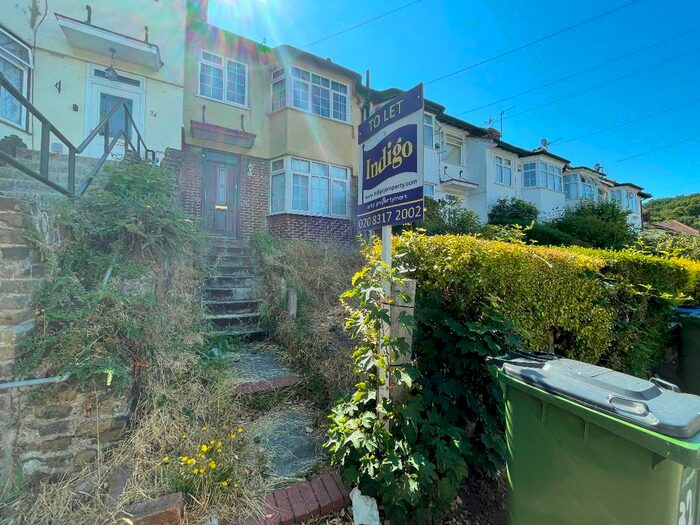 3 Bedroom Terraced House To Rent In Commonwealth Way, London, SE2