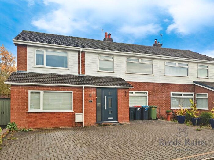 4 Bedroom Semi Detached House To Rent In Fern Way, Weaverham, Northwich, Cheshire, CW8