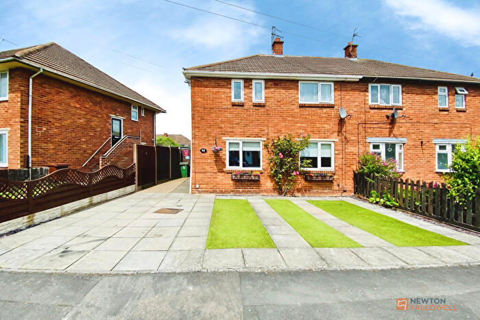3 Bedroom Semi-Detached House For Sale In Bramley Road, Birstall, LE4