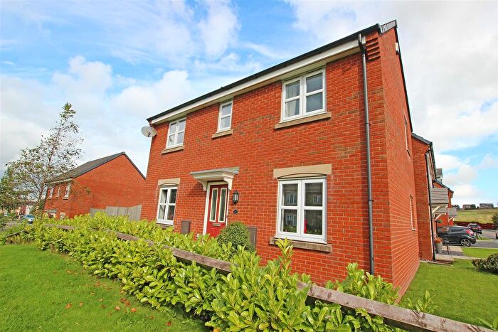 3 Bedroom Detached House To Rent In Westall Gardens, Darwen, BB3