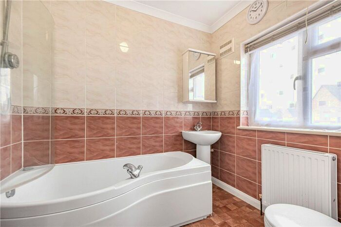 3 Bedroom Terraced House For Sale In Belgrave Road, Sunbury-On-Thames, Surrey, TW16