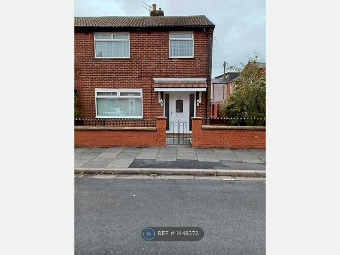 3 Bedroom End Of Terrace House To Rent In Harper Street, Bolton, BL4