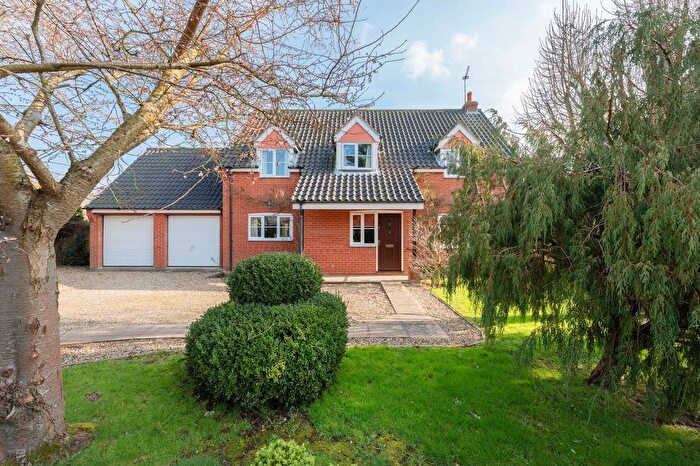 4 Bedroom Detached House For Sale In Church View, Fleggburgh, Great Yarmouth, NR29