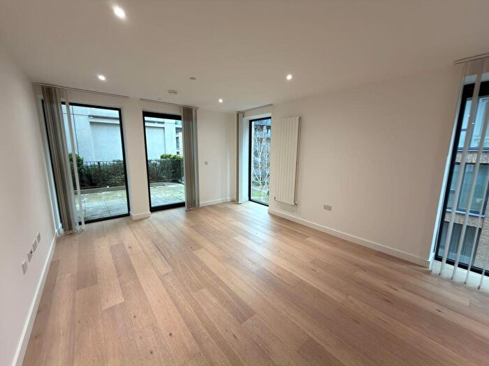 2 Bedroom Flat To Rent In Caravel House, Rendal Way, Royal Wharf, E16