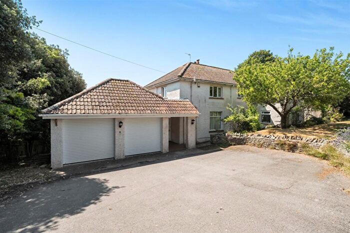 4 Bedroom House For Sale In Bon Accord Road, Swanage, BH19 - Photo 1