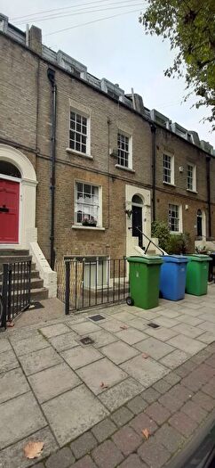 Property To Rent In Bed Flat To Let, Urlwin Street, London, SE5