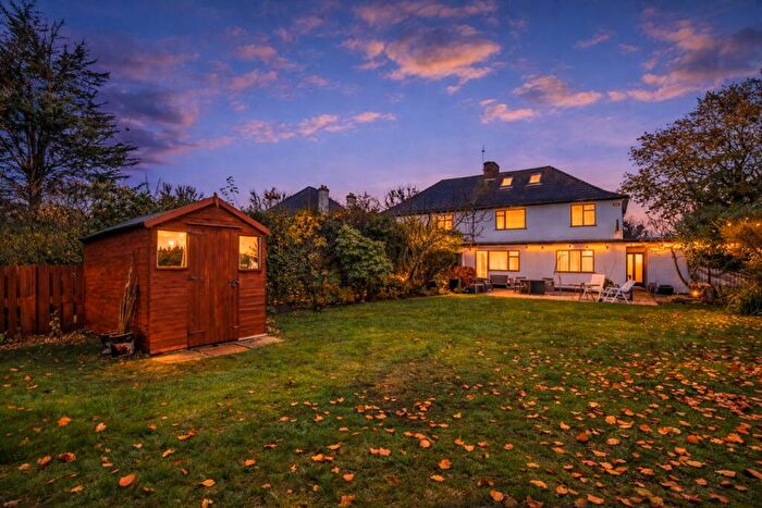 4 Bedroom Semi Detached House For Sale In Crossways, Gidea Park, RM2