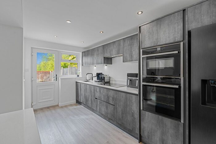 4 Bedroom Detached House For Sale In Finsbury Park, Farnworth, Widnes, WA8