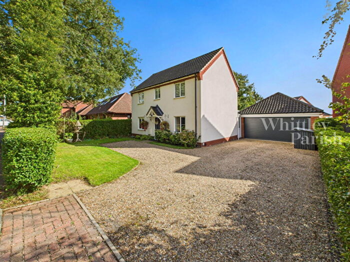 4 Bedroom Detached House For Sale In Roydon Road, Diss, IP22