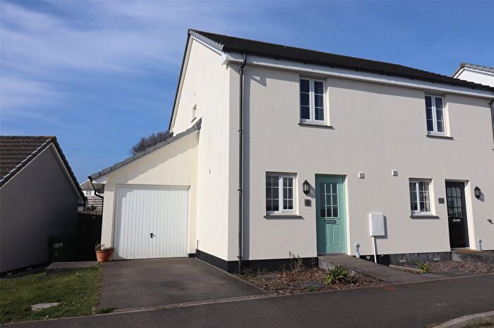 2 Bedroom Link Detached House For Sale In Hillpark, Buckland Brewer, Bideford, Devon, EX39