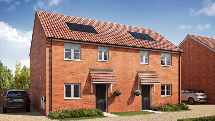 3 Bedroom Semi Detached House For Sale In Drybread Road, Whittlesey, PE7