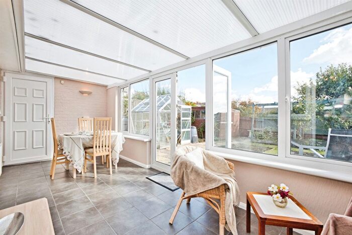 2 Bedroom Bungalow For Sale In Wilton Road, Yeovil, BA21