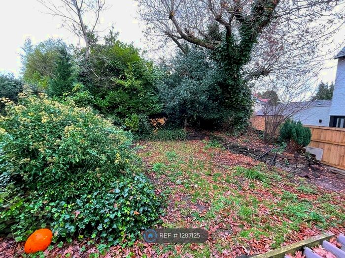 1 Bedroom Maisonette To Rent In Abercarn Close, Manchester M8