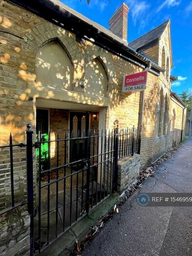 3 Bedroom Terraced House To Rent In Wesley Mews, Faversham, ME13