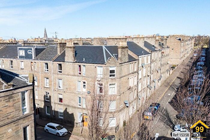 1 Bedroom Flat To Rent In Park Avenue, Dundee, Scotland, DD4