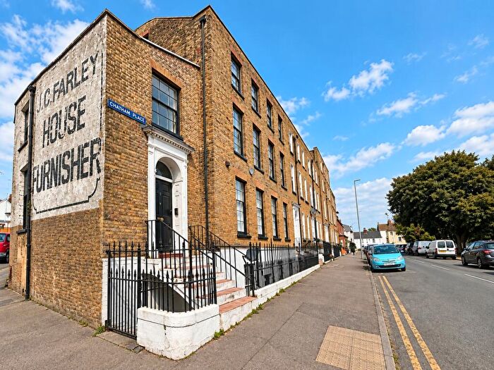 1 Bedroom Flat To Rent In Chatham Place, Ramsgate, Kent, CT11