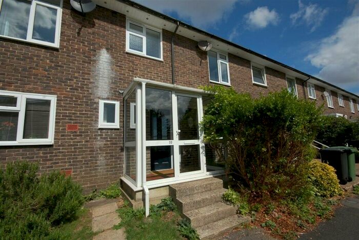 3 Bedroom Detached House To Rent In Winchester, SO23