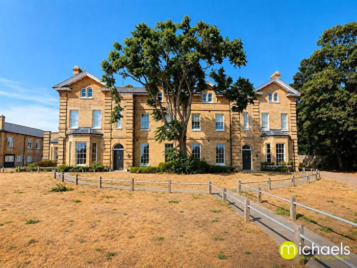 2 Bedroom Flat To Rent In Nero Court, Colchester, CO2