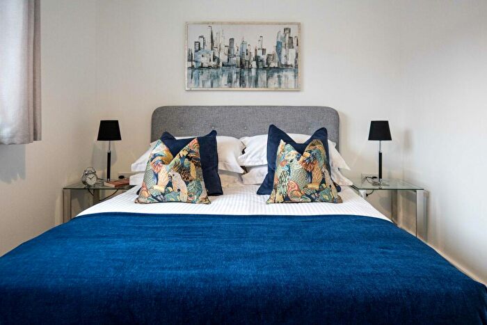 4 Bedroom House To Rent In Roundhouse Way, Wellingborough, NN8