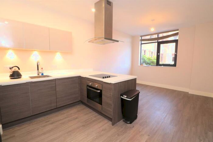 1 Bedroom Apartment To Rent In Greenleigh Court, Dawsons Square, Pudsey, LS28