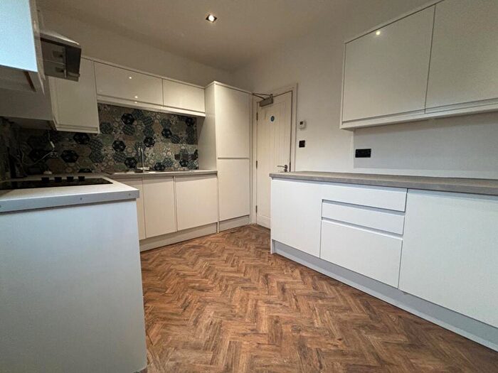 5 Bedroom Flat To Rent In Salisbury Road, Cathays, CF24