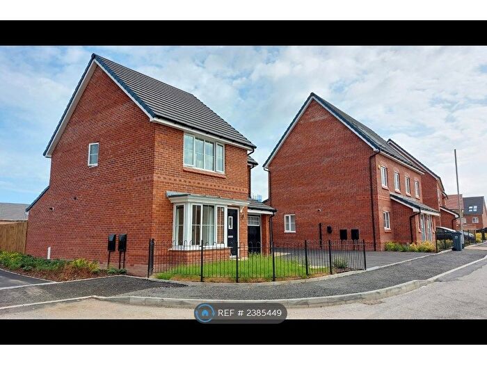 3 Bedroom Detached House To Rent In Greyhound Avenue, Manchester, M18
