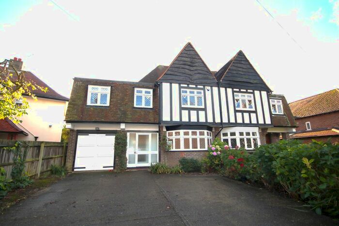 4 Bedroom Property For Sale In Ersham Road, Canterbury, CT1