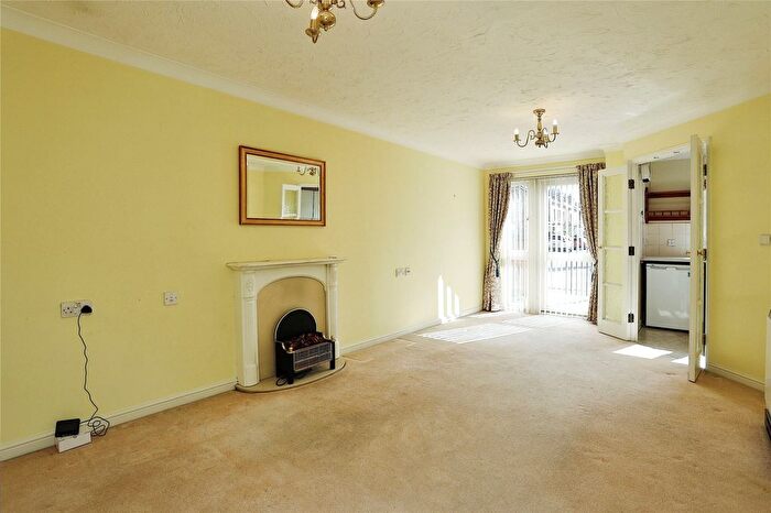 1 Bedroom Flat For Sale In Rectory Road, West Bridgford, Nottinghamshire, NG2