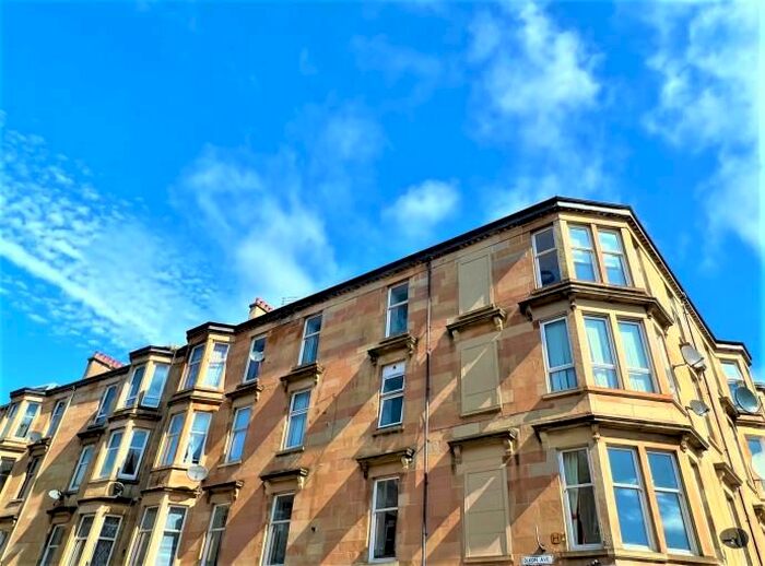 2 Bedroom Flat To Rent In Dixon Avenue, Glasgow, G42
