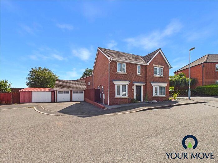 4 Bedroom Detached House For Sale In Waterway Court, Birmingham, West Midlands, B14
