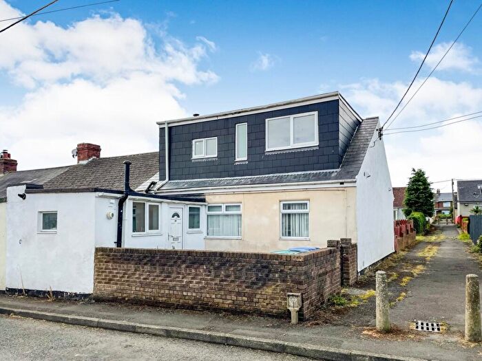 5 Bedroom Terraced House For Sale In Pont Bungalows, Consett, DH8