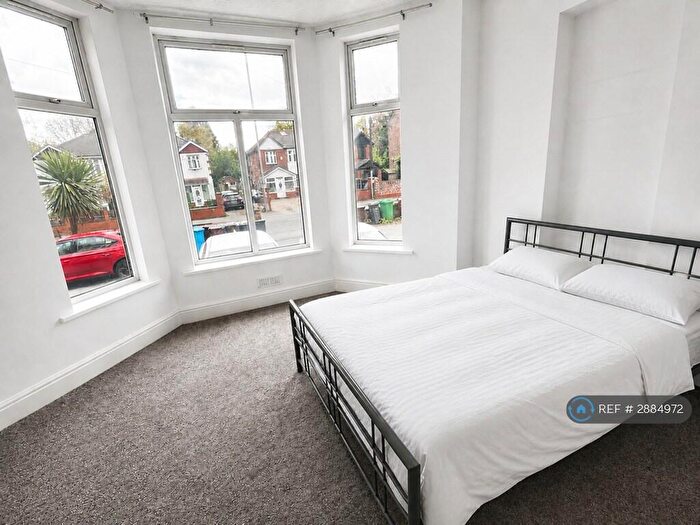 1 Bedroom Flat To Rent In Withington Road, Manchester, M16