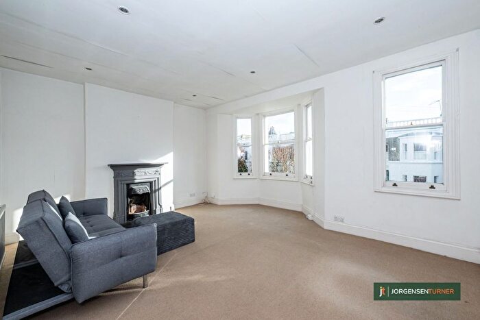 1 Bedroom Flat To Rent In St. Elmo Road, Askew Village, W12