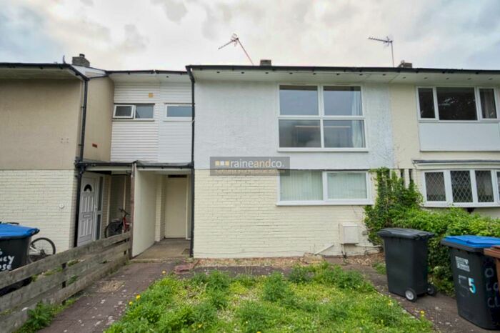 3 Bedroom Property To Rent In Coney Close, Hatfield AL10