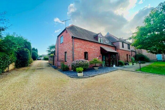 3 Bedroom Property To Rent In Southam Road, Leamington Spa, CV31