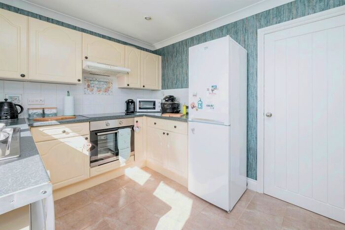 2 Bedroom Semi-Detached Bungalow For Sale In Horizon Views, Walcott, Norwich, NR12