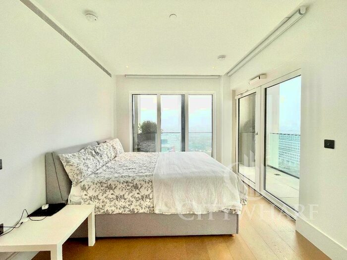 4 Bedroom Flat To Rent In Belvedere Row Apartments, Fountain Park Way, London, W12