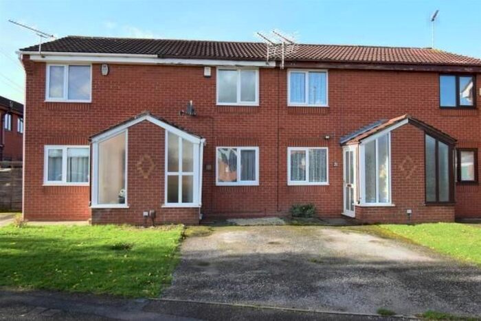 1 Bedroom Town House To Rent In Tregony Way, Stenson Fields, Derby, DE24