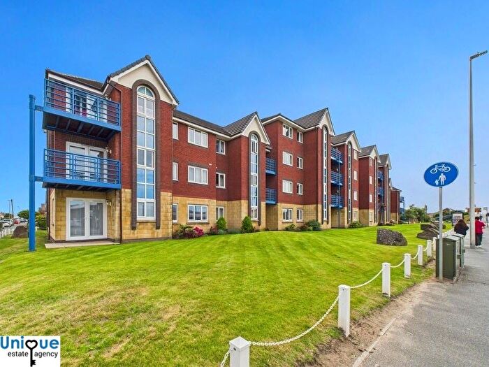 2 Bedroom Flat For Sale In Ensign Court, Westgate Road, Lytham St. Annes, FY8