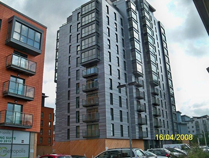 1 Bedroom Flat To Rent In Railway Terrace, Slough, SL2