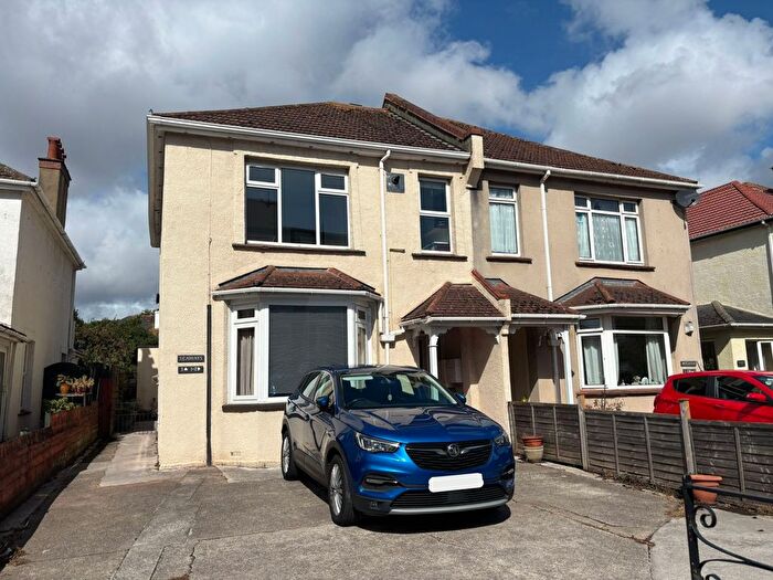 2 Bedroom Flat For Sale In Torquay Road, Preston, Paignton, TQ3