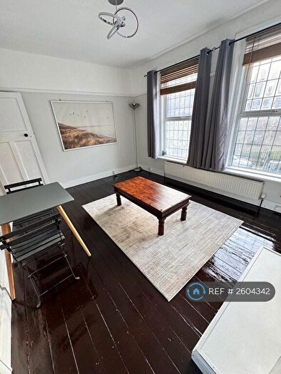 1 Bedroom Flat To Rent In Sussex, London, NW1