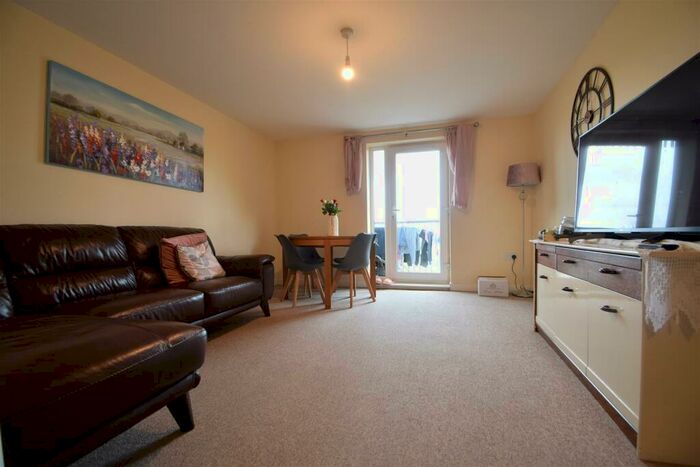 2 Bedroom Apartment To Rent In Flat, Longhorn AvenueGloucester, GL1