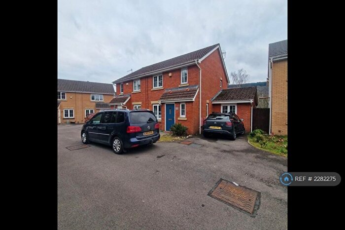 3 Bedroom Semi-Detached House To Rent In Anthony Hill Court, Pentrebach, CF48