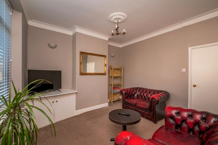 2 Bedroom Flat To Rent In Nunnery Lane, York, YO23