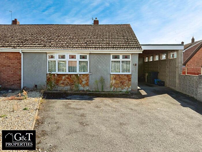 2 Bedroom Bungalow For Sale In Mousehall Farm Road, Brierley Hill, DY5