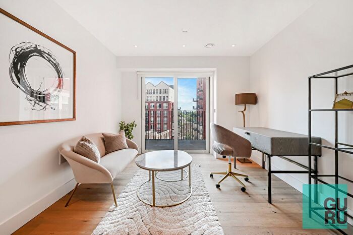 1 Bedroom Flat To Rent In Keybridge, London, SW8