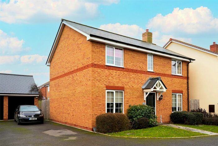 4 Bedroom Detached House For Sale In Fallow Field, Honeybourne, Evesham, Worcestershire, WR11