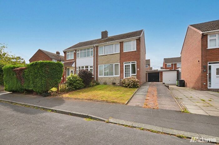 3 Bedroom Semi-Detached House For Sale In Brookfield Avenue, Runcorn, WA7