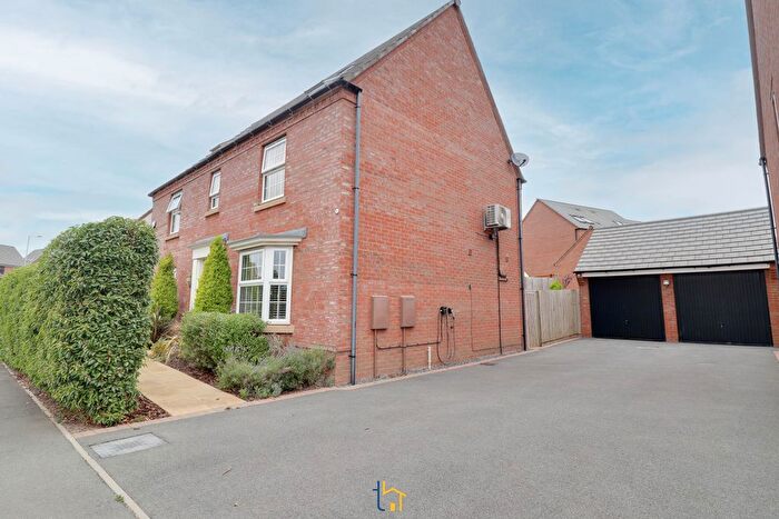 6 Bedroom Detached House To Rent In Tweed Street, Lubbesthorpe, Leicester, LE19